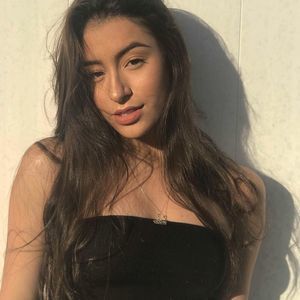 Meet your Posher, Amorette